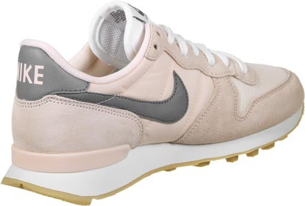 nike internationalist rose pale